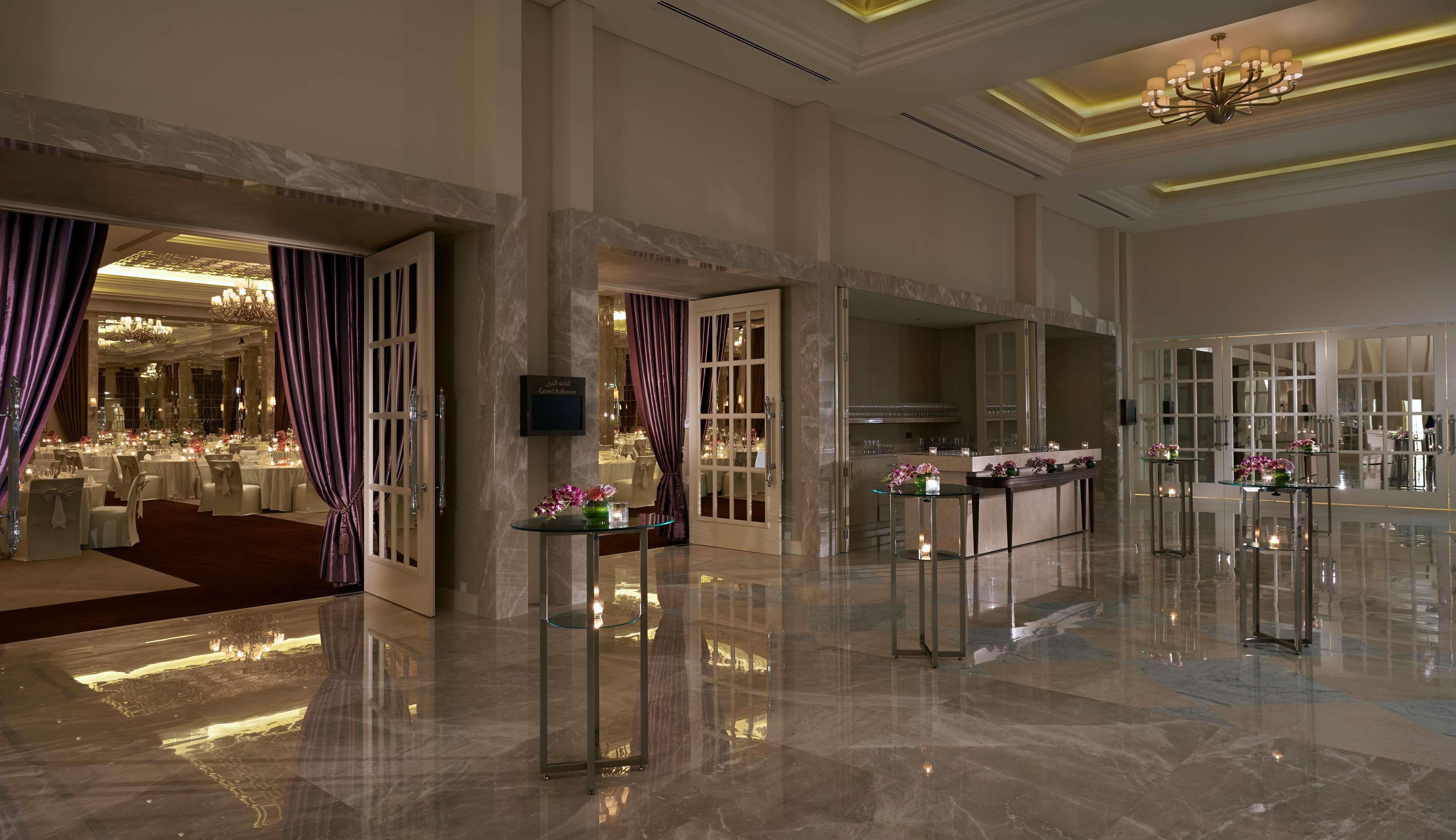 Waldorf Astoria Dubai Palm Jumeirah Exterior photo The lobby